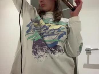 camiliakxoxo — Chaturbate recorded stream image, 25.07.2025 02:50