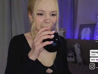 fymryn — Bongacams recorded stream image, 25.07.2025 17:00