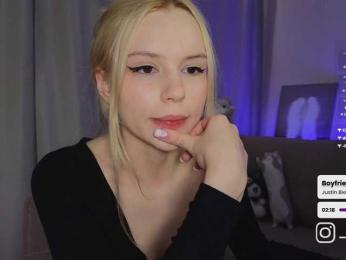 fymryn — Bongacams recorded stream image, 25.07.2025 17:00