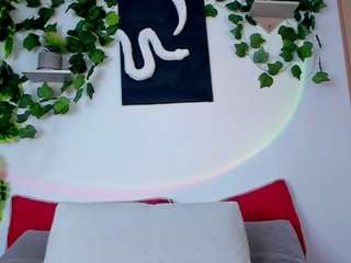 nataliepeterson — Camsoda recorded stream image, 25.07.2025 20:50