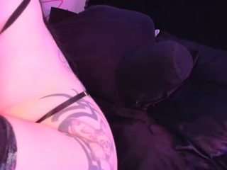 midnightrose11 — Camsoda recorded stream image, 13.02.2025 06:20