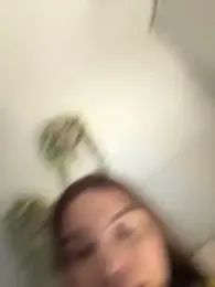 valeria2019hot — Stripchat recorded stream image, 30.07.2025 22:00