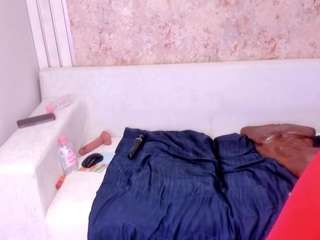 lenathompson — Camsoda recorded stream image, 31.07.2025 03:50