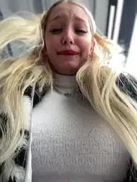 Milkyy_wway — Stripchat recorded stream image, 13.02.2025 08:00