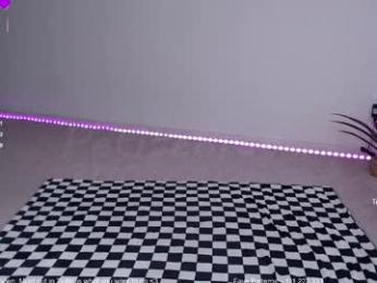 petitebrat — Chaturbate recorded stream screenshot (31 Jul 2025)