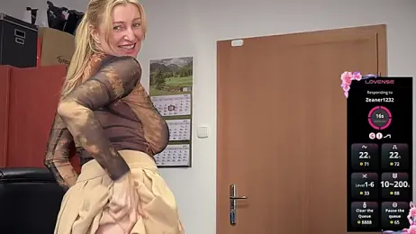 legsLONG — Stripchat recorded stream image, 13.02.2025 07:30