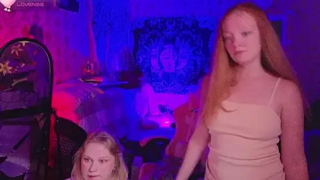 Radiants_two — Stripchat recorded stream image, 31.07.2025 20:50