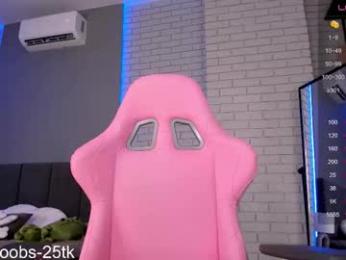hazel_7 — Chaturbate recorded stream image, 01.08.2025 10:00