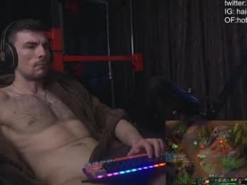 tickle_my_pickle07 — Chaturbate recorded stream image, 27.01.2025 04:30