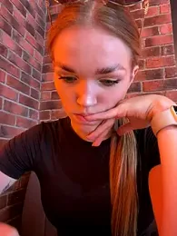 Porn_cornn — Stripchat recorded stream image, 01.08.2025 14:00