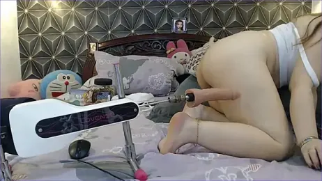 yummymeily — Stripchat recorded stream image, 04.08.2025 13:50