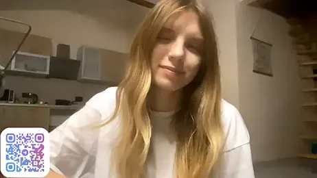 FruityXo — Stripchat recorded stream screenshot (04 Aug 2025)