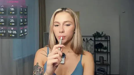 FaaBinaa — Stripchat recorded stream image, 05.08.2025 08:20