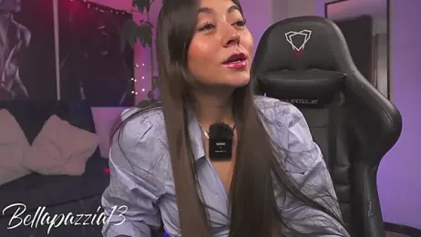 Bellapazzia — Stripchat recorded stream screenshot (06 Aug 2025)