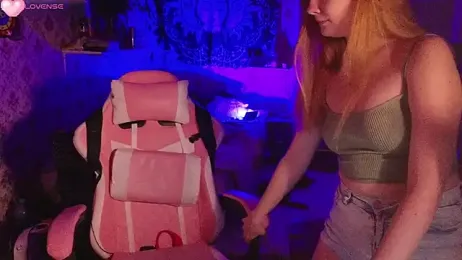 Radiants_two — Stripchat recorded stream image, 07.08.2025 00:50