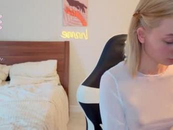 minnietammy — Chaturbate recorded stream image, 08.08.2025 01:00