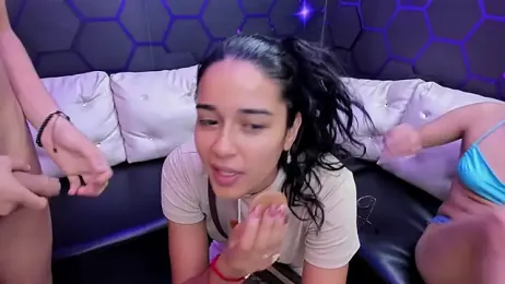 miacam-hot — Stripchat recorded stream screenshot (08 Aug 2025)