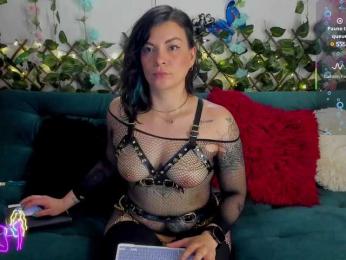 Cocochanell — Bongacams recorded stream screenshot (08 Aug 2025)