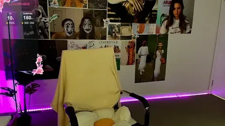 Lenas_Room — Stripchat recorded stream screenshot (10 Aug 2025)