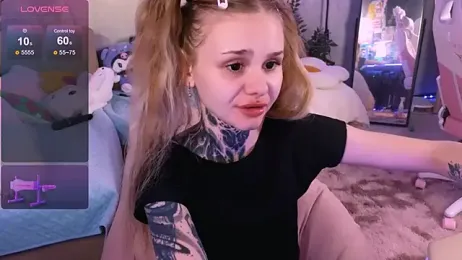 Britney_Lynch — Stripchat recorded stream image, 10.08.2025 20:20