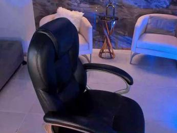 MadelineFox — Bongacams recorded stream image, 11.08.2025 10:50
