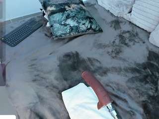angie-roses — Camsoda recorded stream image, 11.08.2025 21:00