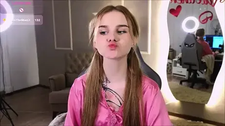 Britney_Lynch — Stripchat recorded stream image, 14.02.2025 00:00