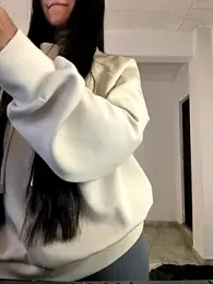 aly_golden_ — Stripchat recorded stream image, 13.08.2025 06:00