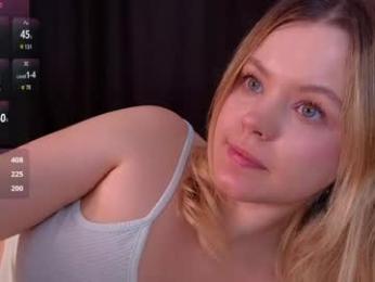 dianaholiday — Chaturbate recorded stream image, 13.08.2025 13:20