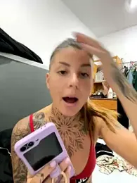 Izy_cute_ — Stripchat recorded stream screenshot (13 Aug 2025)