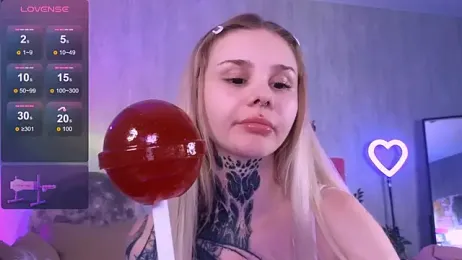 Britney_Lynch — Stripchat recorded stream image, 13.08.2025 19:20