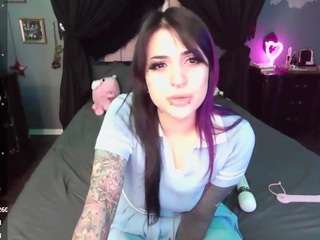 sallylynn — Camsoda recorded stream screenshot (14 Feb 2025)