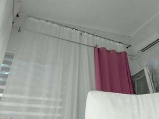 diamondt33n — Camsoda recorded stream image, 14.08.2025 06:20