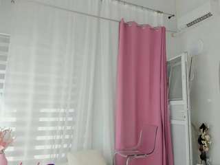 diamondt33n — Camsoda recorded stream image, 14.08.2025 06:20