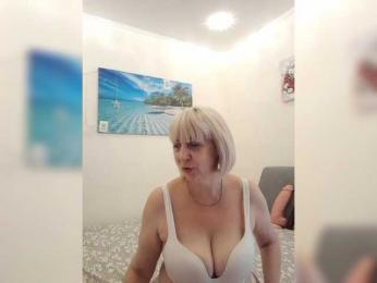 mery8poppins — Bongacams recorded stream image, 15.08.2025 05:50