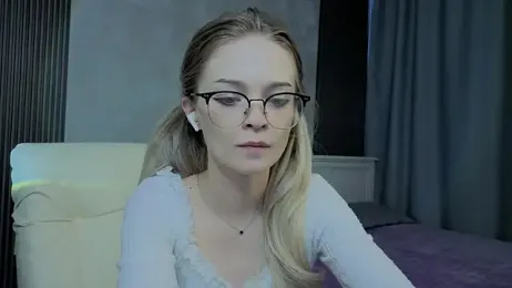 vialeta_baby — Stripchat recorded stream image, 15.08.2025 06:10