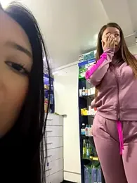 roouse — Stripchat recorded stream image, 15.08.2025 22:40