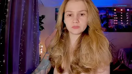 GoodWitch_ — Stripchat recorded stream image, 16.08.2025 06:20