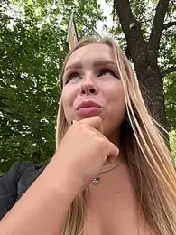 Liza_risky — Stripchat recorded stream image, 16.08.2025 08:10