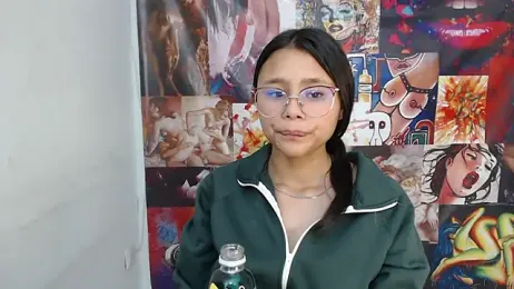 SofieLove_01 — Stripchat recorded stream image, 17.08.2025 10:00