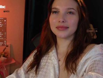 _Q_ — Bongacams recorded stream image, 17.08.2025 18:40