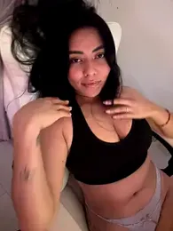 PetitLumiere — Stripchat recorded stream image, 18.08.2025 03:30