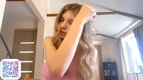 FruityXo — Stripchat recorded stream screenshot (18 Aug 2025)