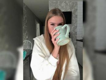 SweetyMia — Bongacams recorded stream screenshot (18 Aug 2025)