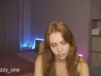 Nastyu-sha — Bongacams recorded stream image, 18.08.2025 16:30