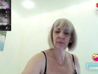 mery8poppins — Bongacams recorded stream image, 19.08.2025 06:40