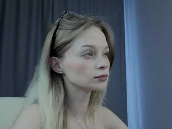vialeta-baby — Bongacams recorded stream image, 19.08.2025 04:40