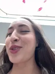 Holly_Play — Stripchat recorded stream image, 19.08.2025 06:10
