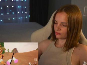 AliceCost — Bongacams recorded stream image, 19.08.2025 16:30