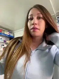 roouse — Stripchat recorded stream image, 19.08.2025 21:10